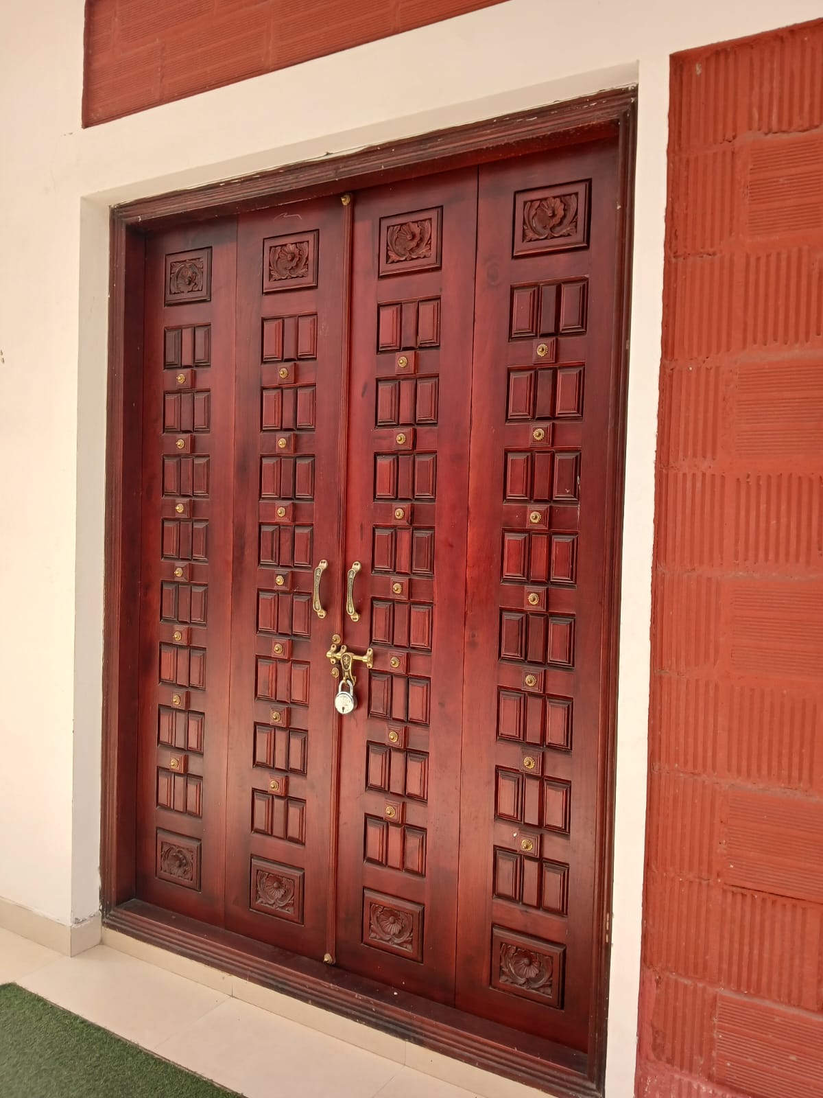 SAI HALL