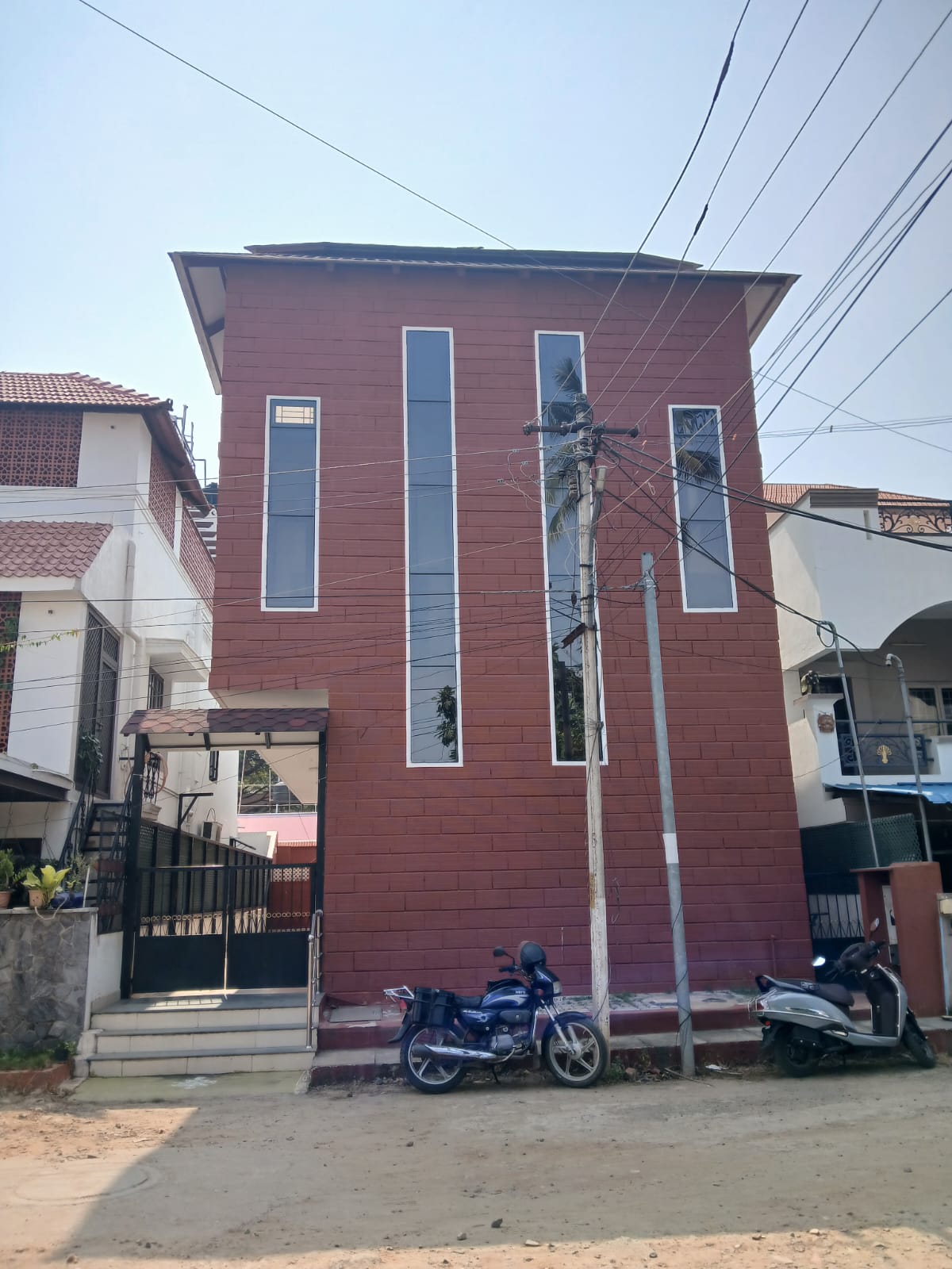SAI HALL